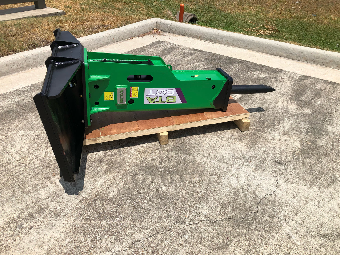 BTA 60T Skidsteer