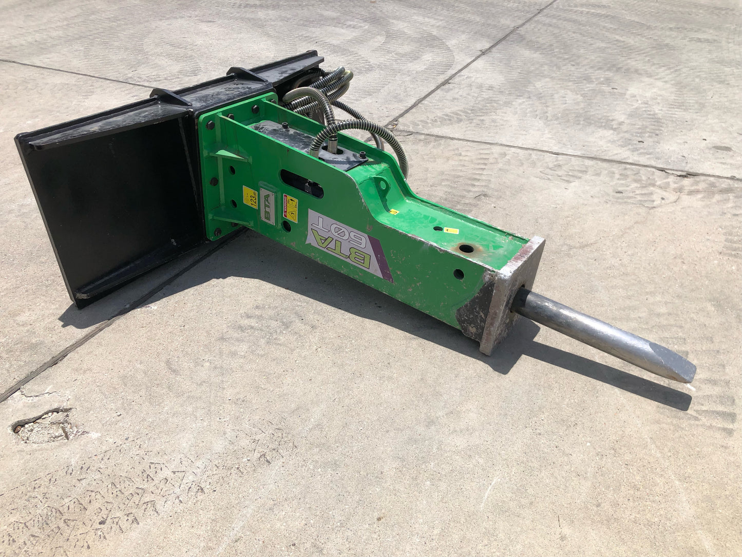 RENTAL PACKAGE: BTA60T Skidsteer Hammer